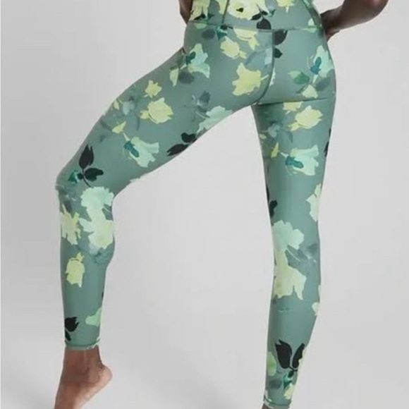🌻 Athleta Elation 7/8 Tight Green Floral XS - Picture 3 of 10
